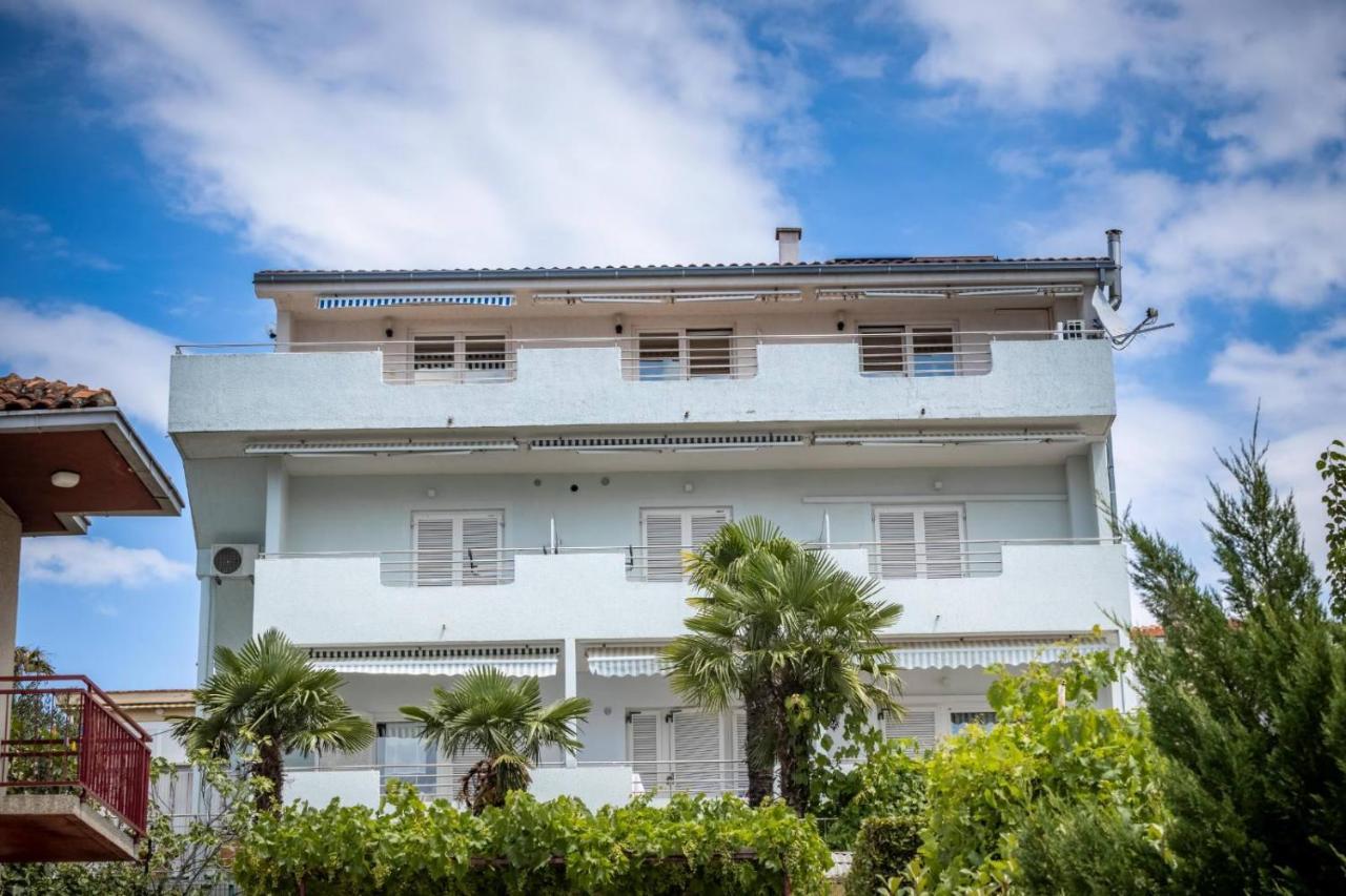 Guesthouse Villa Juric ซริกเวนิซา ภายนอก รูปภาพ